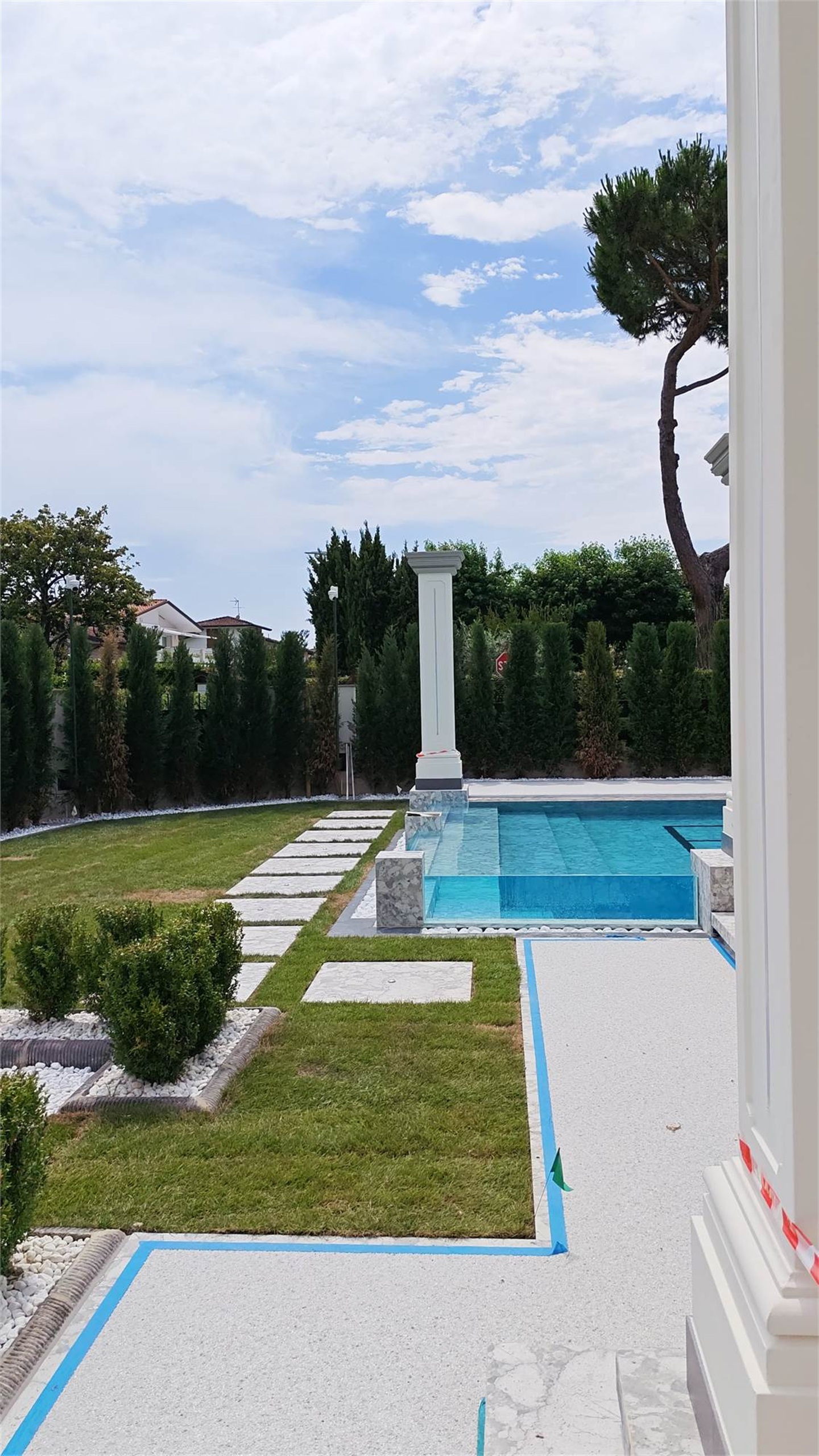 photo-16 Luxury Villa with Private Pool in Forte dei Marmi, Tuscany