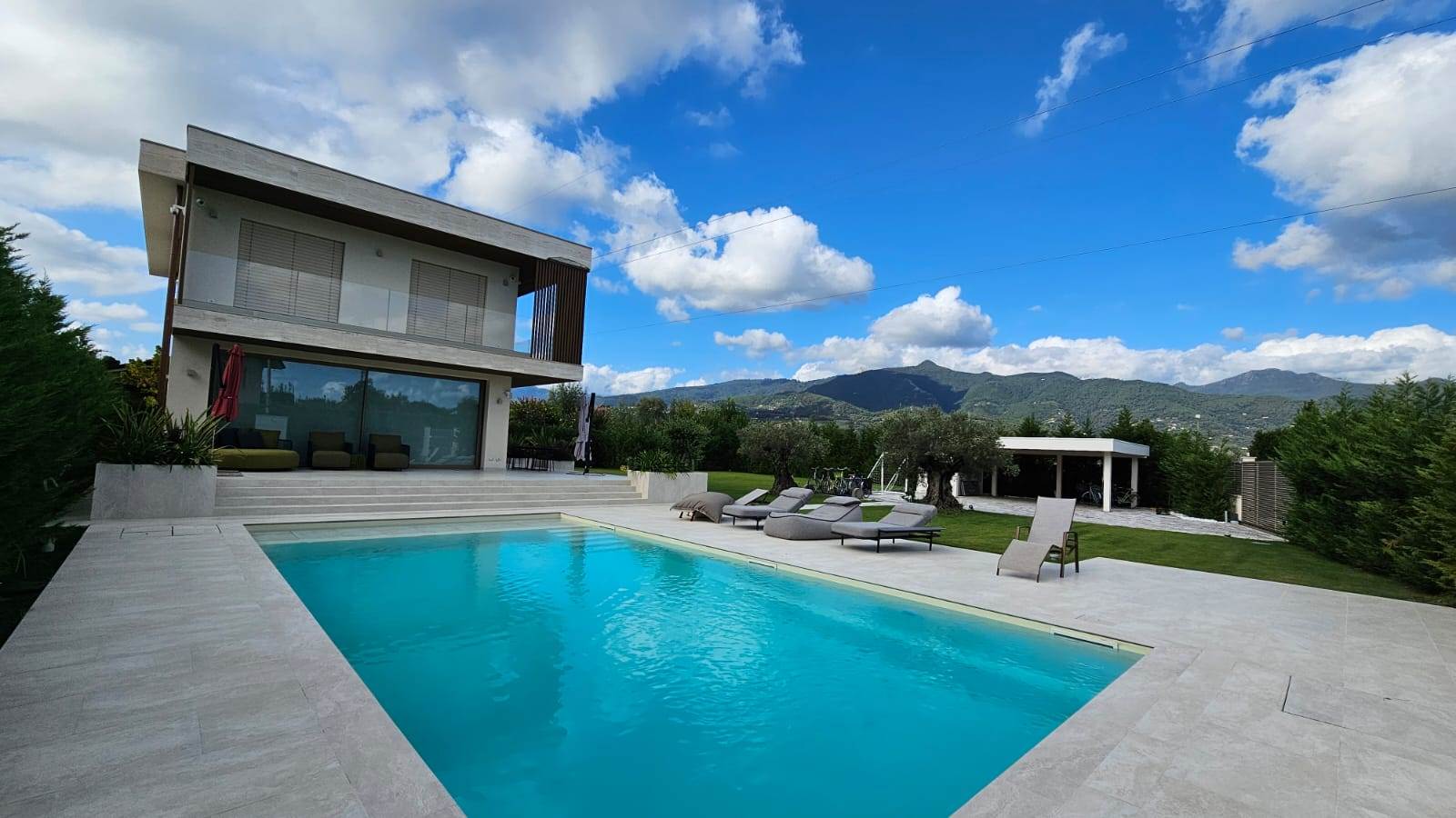 Villa and private pool, front elevation
