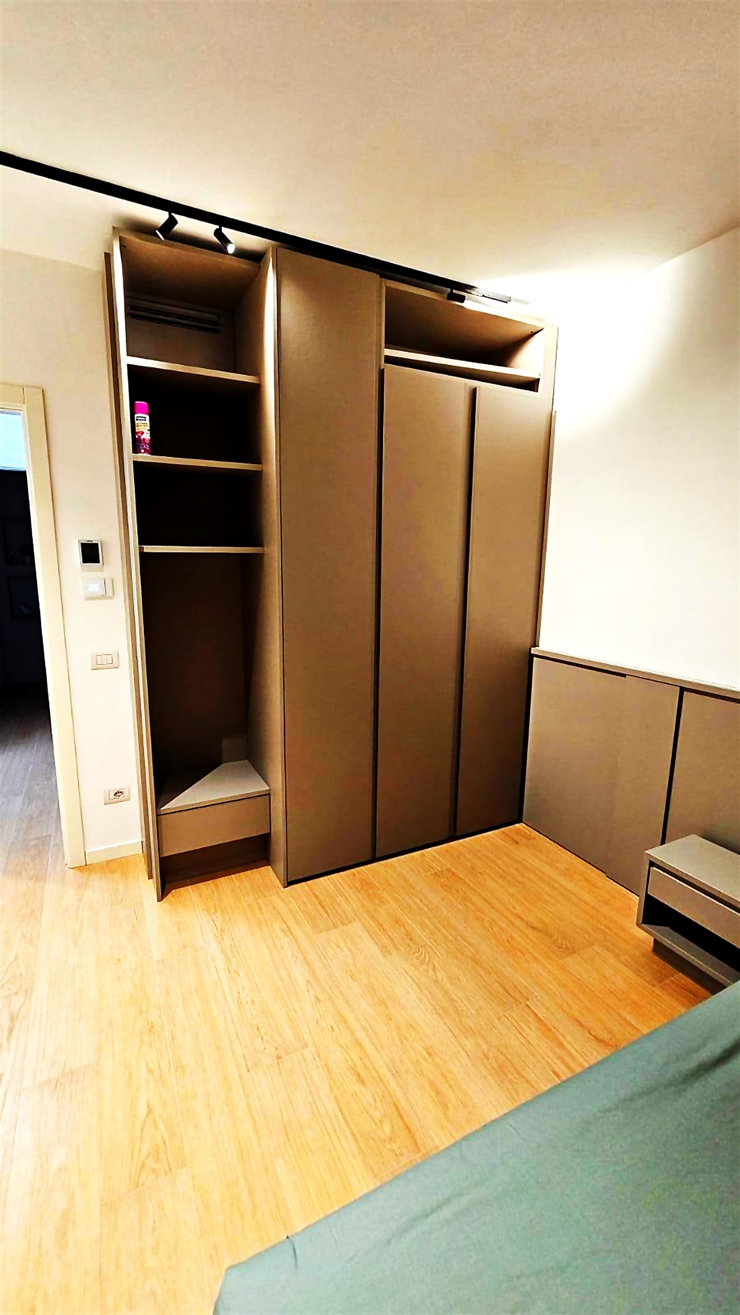 Bedroom with built-in wardrobe