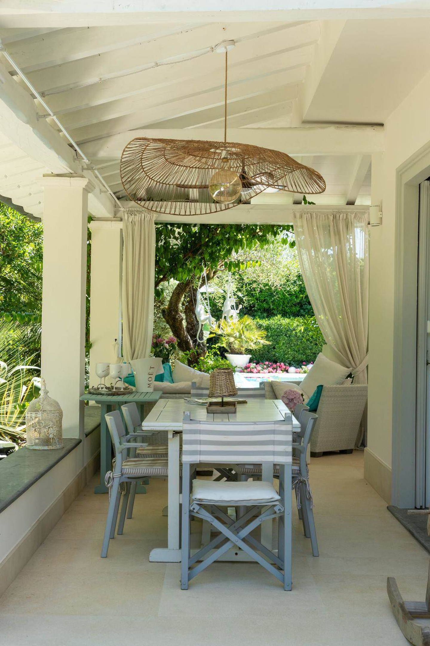 Private Garden Villa with Pool near the Beach in Forte dei Marmi