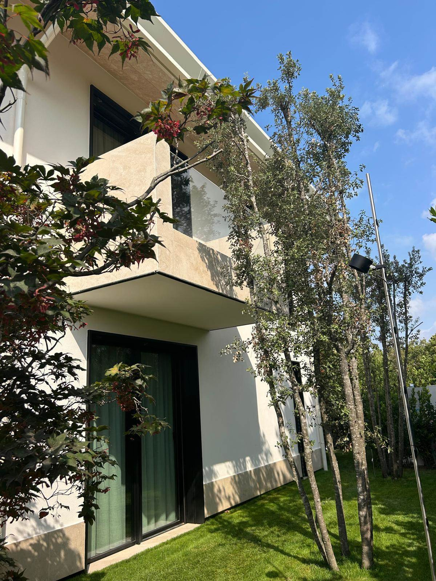 Contemporary Villa with Private Pool and Rooftop Terrace in Forte dei Marmi